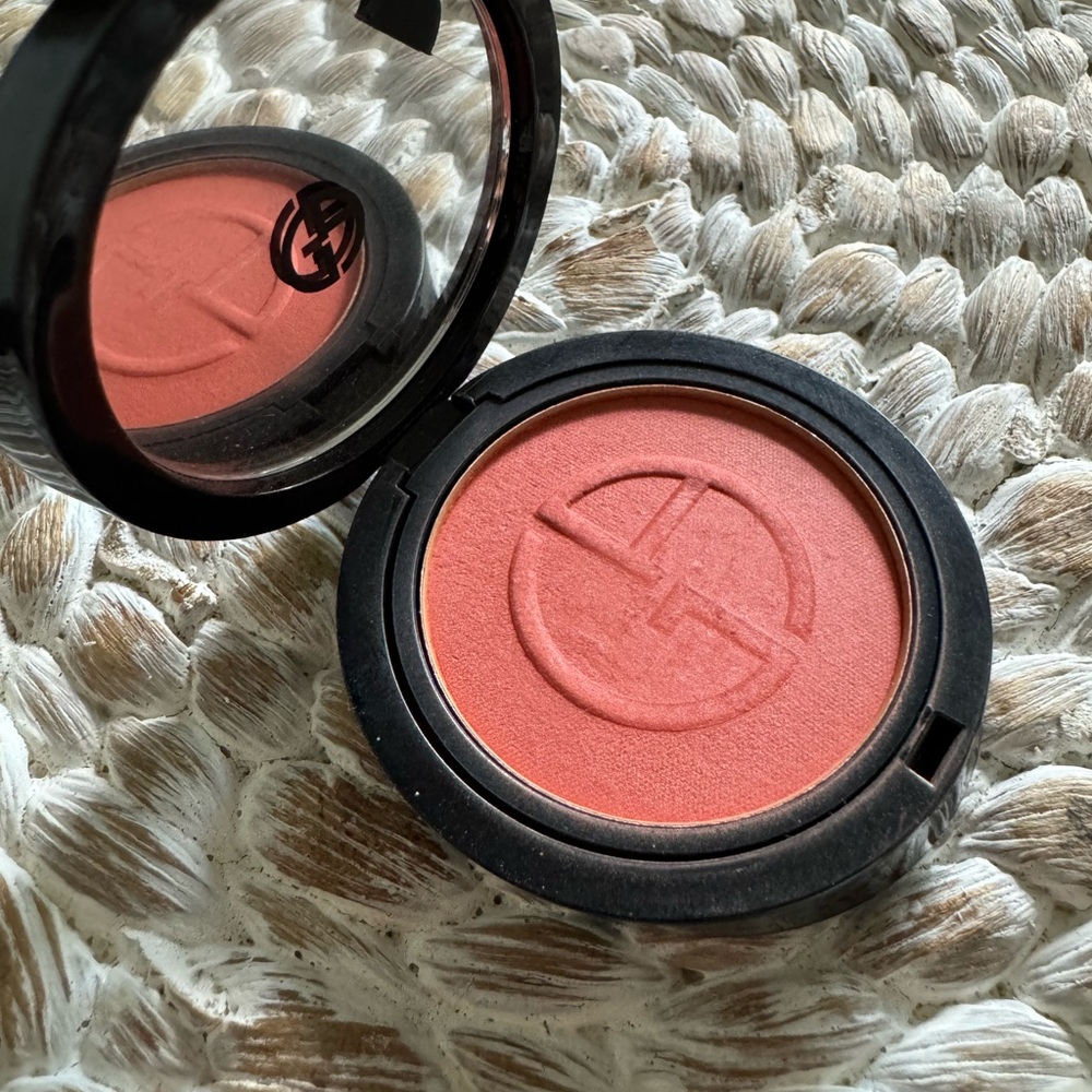 Armani Luminous Silk blush 30 Offbeat